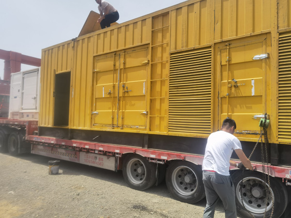 班戈发电机出租100KW发电机需要什么规格的电缆线？