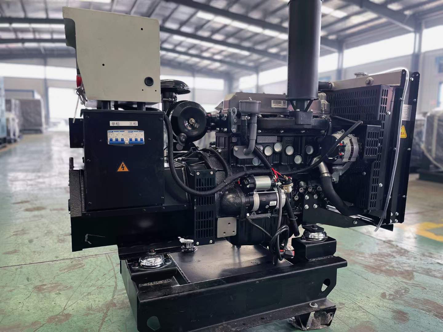 班戈如何降低电感性负载对发电机的影响？