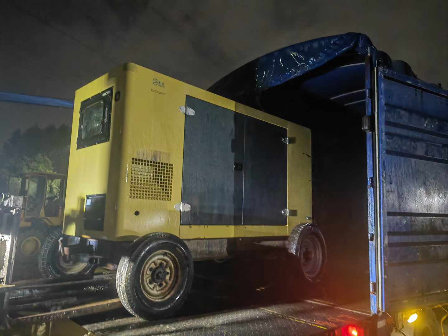 班戈如何根据负载特性选择合适的柴油发电机？