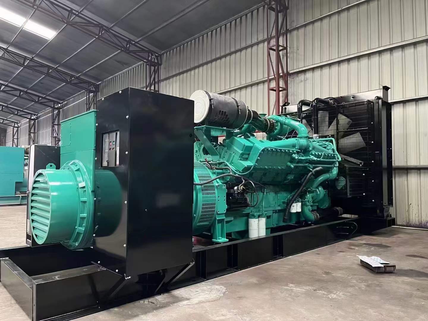 班戈如何修正海拔高度对电缆载流量的影响？