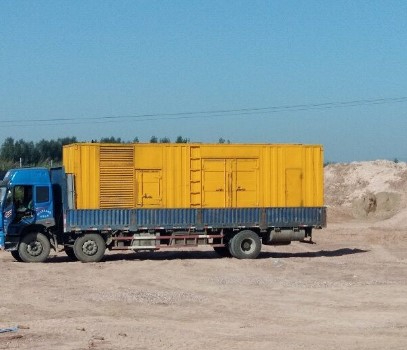 班戈发电机出租如何判断柴油发电机冷却液是否需要更换？