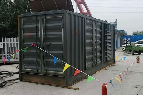 班戈发电机租赁空气滤清器多久更换一次？