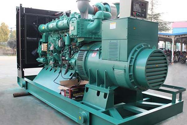 班戈工厂发电机应急发电中如何优化燃油储备管理？