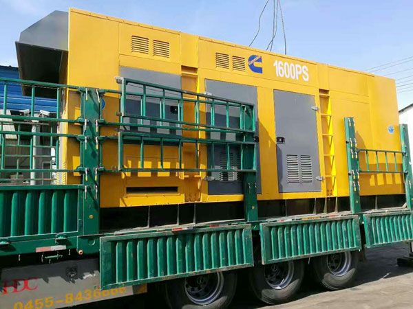 班戈测量水冷式机油散热器密封件尺寸时的注意事项有哪些？